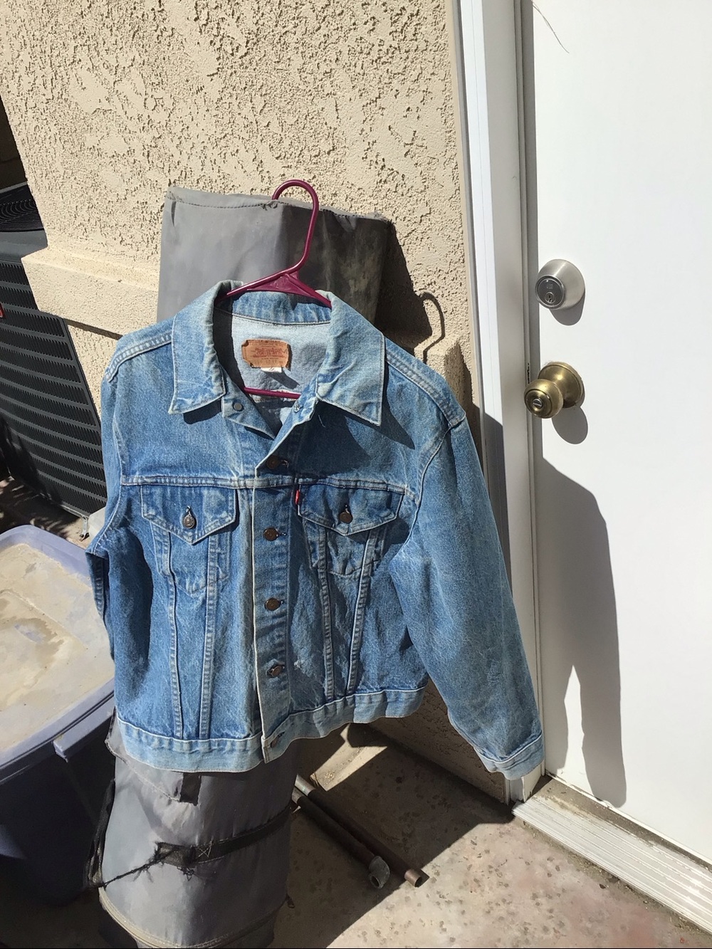 Levi’s Vintage 70 505 0217 size 44 Rare Button #1! Used conditions